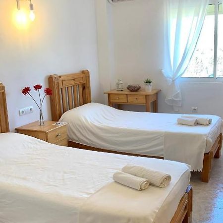 Hostal Sango Sierra De Las Nieves Alozaina Luaran gambar