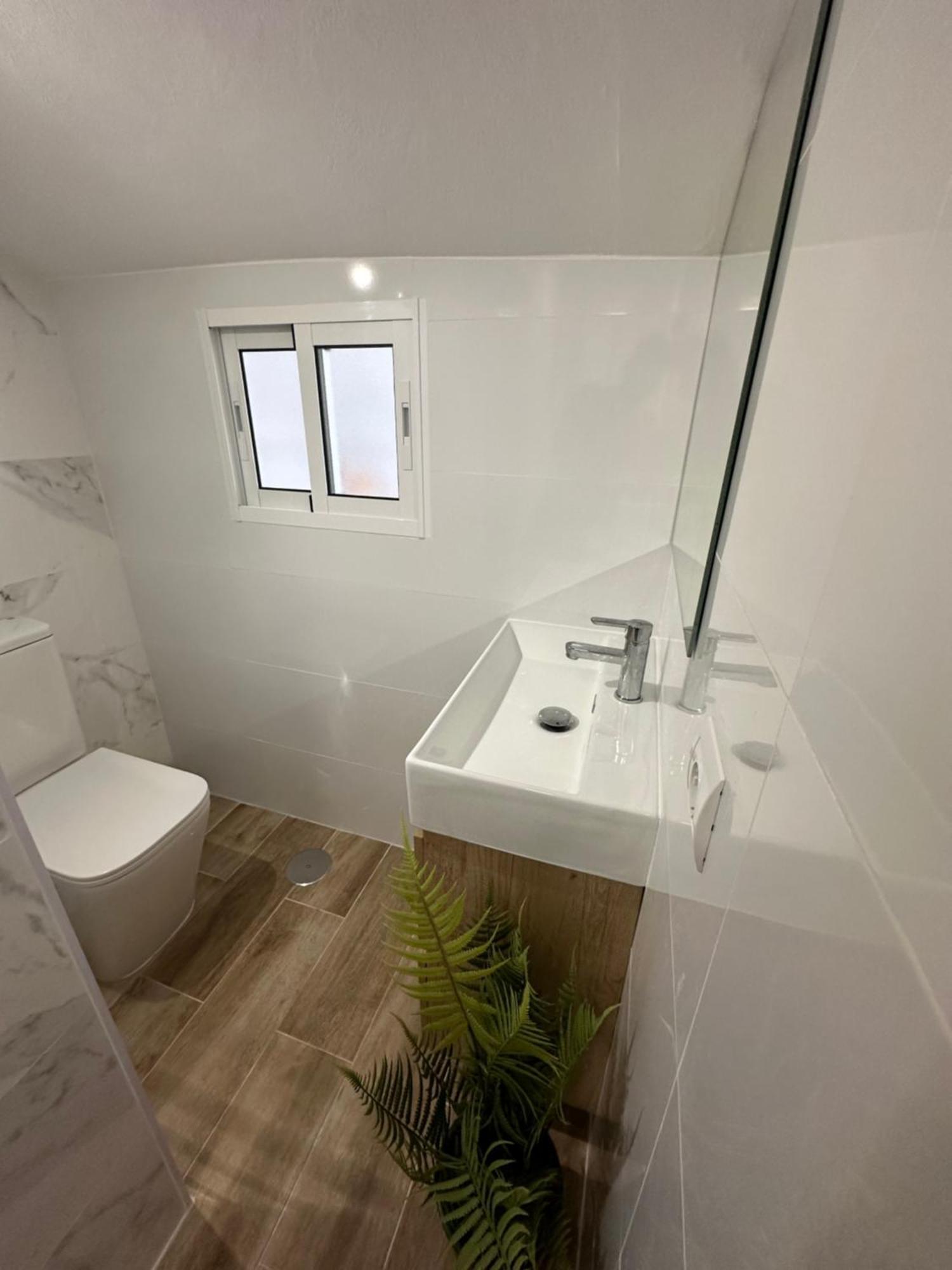 Hostal Sango Sierra De Las Nieves Alozaina Luaran gambar