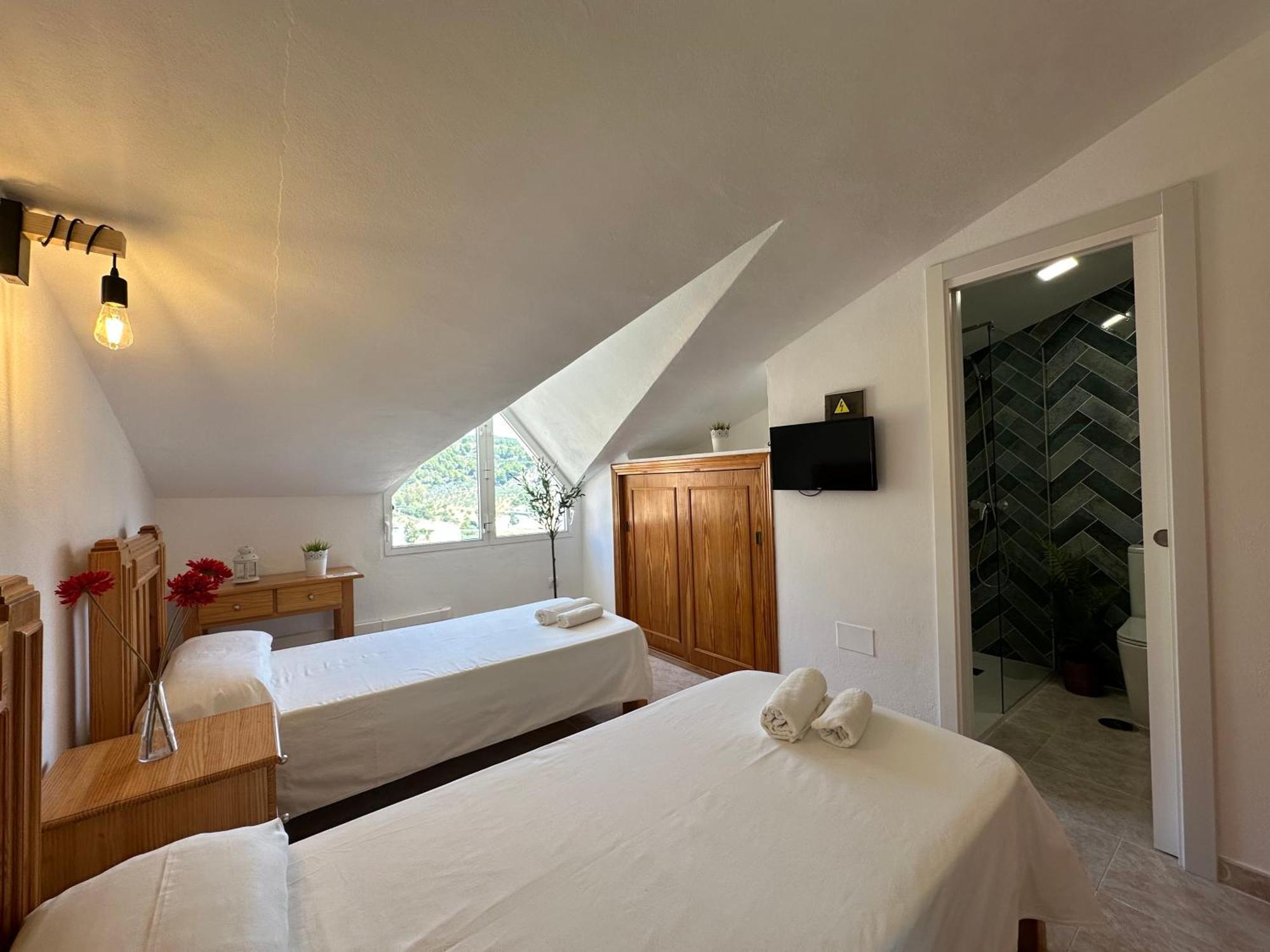 Hostal Sango Sierra De Las Nieves Alozaina Luaran gambar