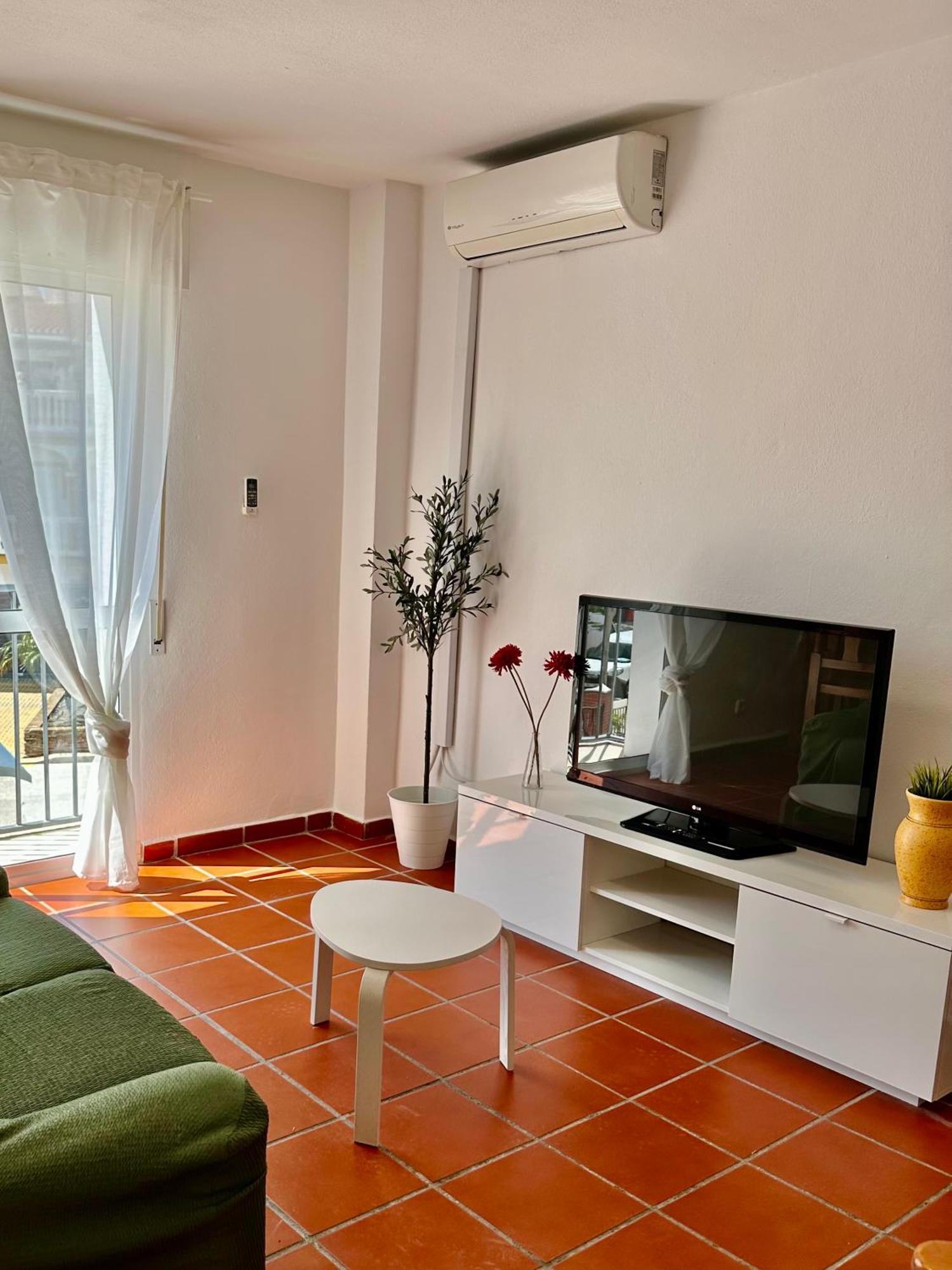 Hostal Sango Sierra De Las Nieves Alozaina Bilik gambar