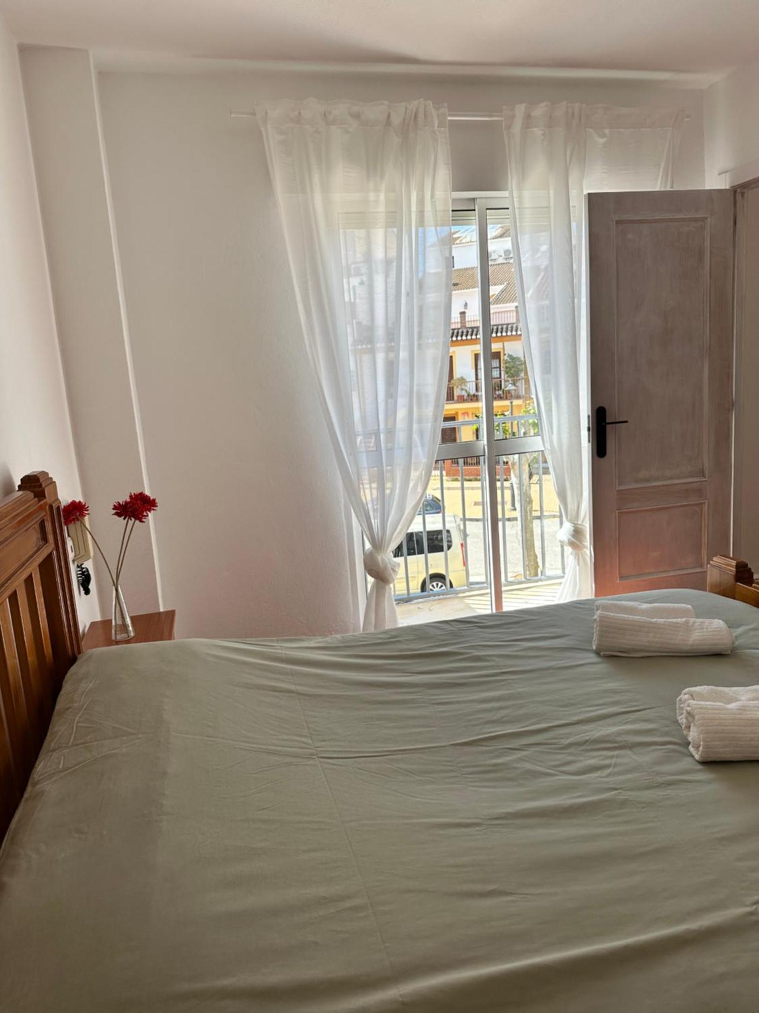 Hostal Sango Sierra De Las Nieves Alozaina Bilik gambar