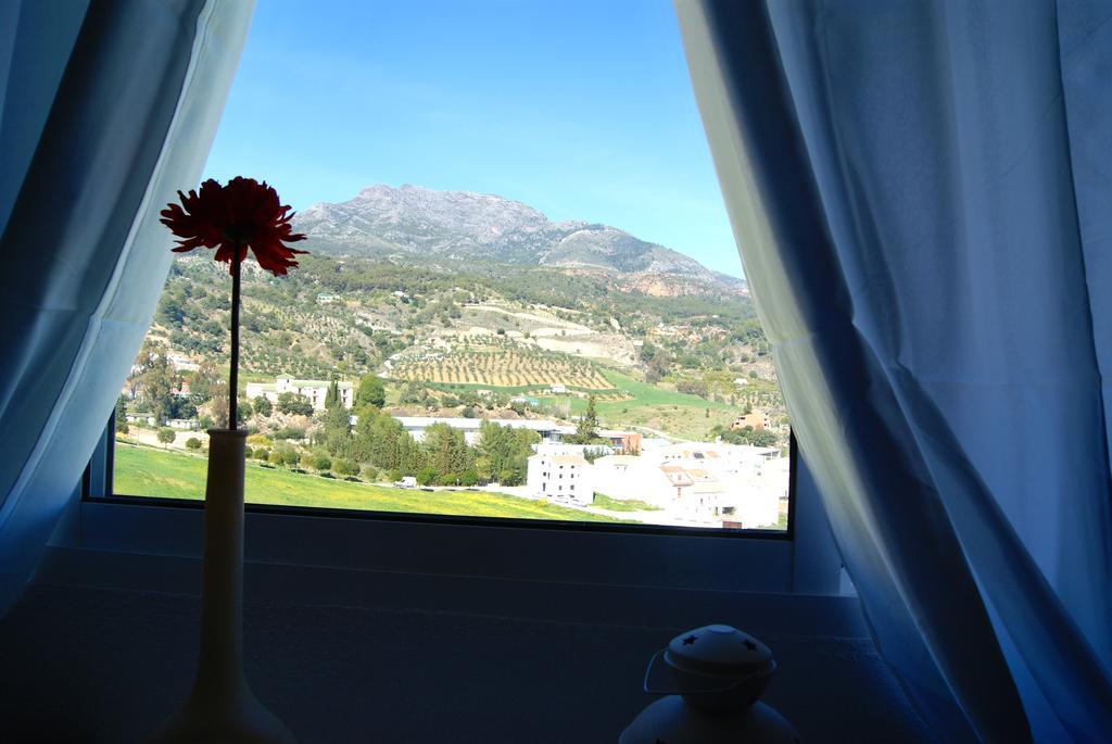 Hostal Sango Sierra De Las Nieves Alozaina Luaran gambar