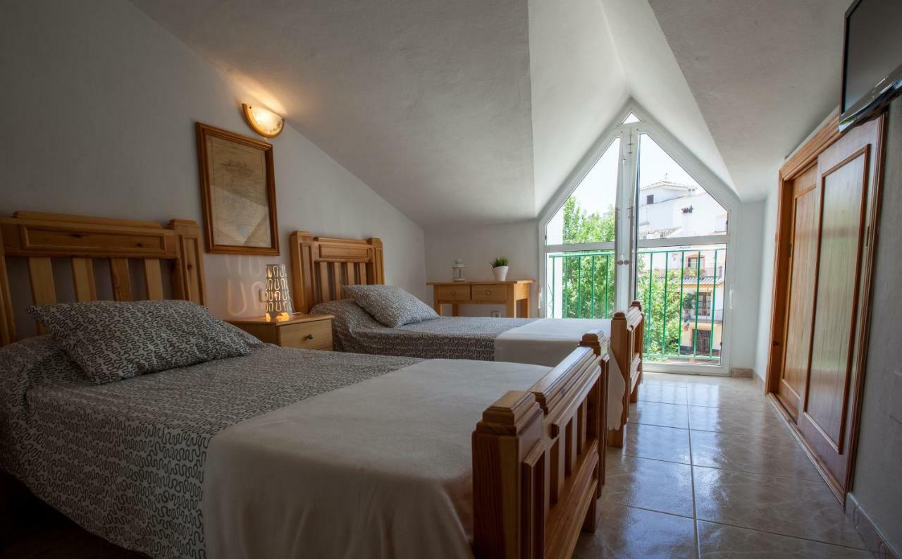 Hostal Sango Sierra De Las Nieves Alozaina Luaran gambar